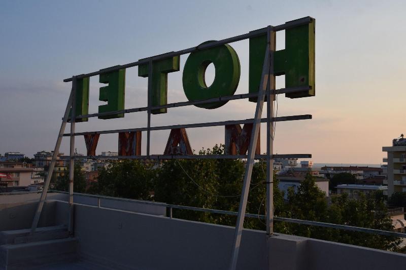 Hotel Mamy Rimini Exterior photo