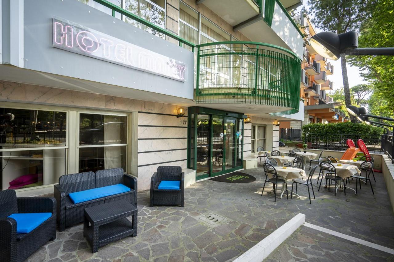 Hotel Mamy Rimini Exterior photo