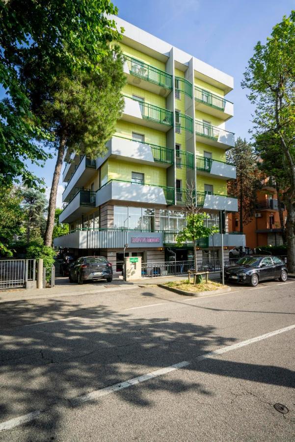 Hotel Mamy Rimini Exterior photo